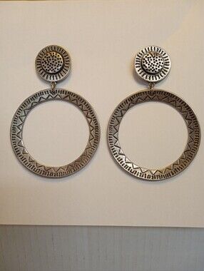 Vintage Chico's Hoop Earrings Silver Tone Pierced Measurements In Pictures